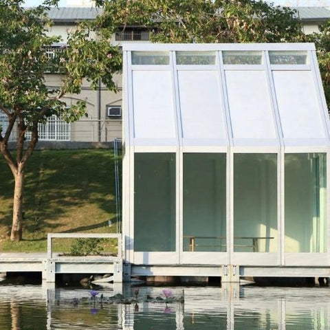 These Water-Filled Windows Use Sunlight To Heat & Cool Buildings!
