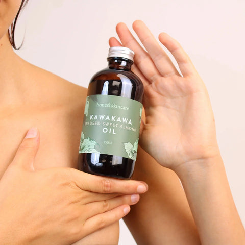 Kawakawa Infused Sweet Almond Oil