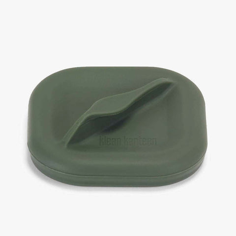 Green silicone lid for snack box. 