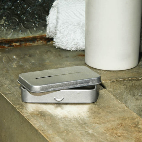 Razor Blade Recycling Tin